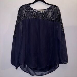Daniel Rainn women’s size medium long sleeve Blouse May blue lace detail